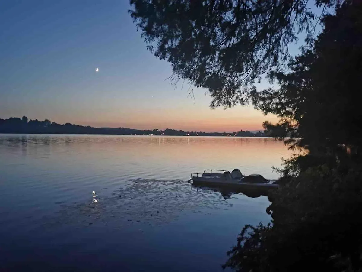 Villa Am See In Bella Italia Travedona Италия