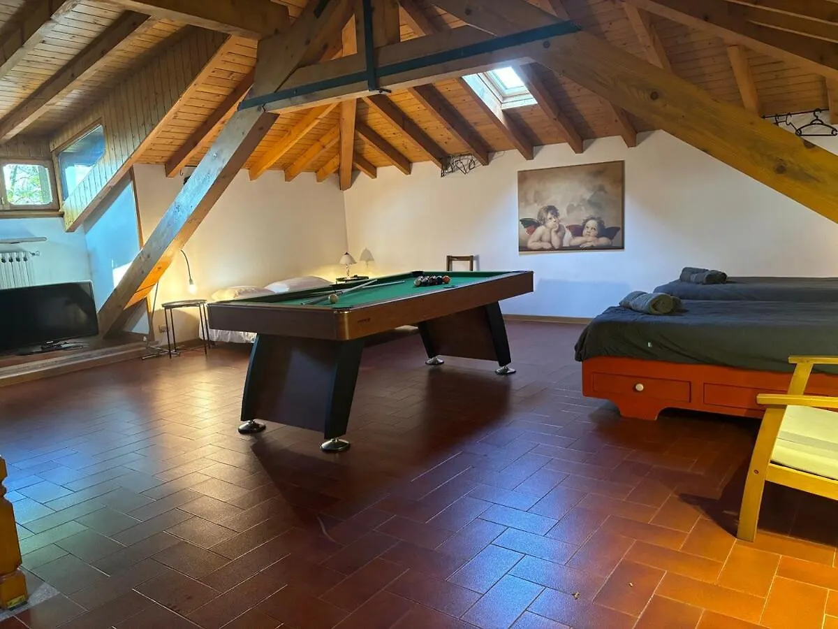 Villa Am See In Bella Italia Travedona