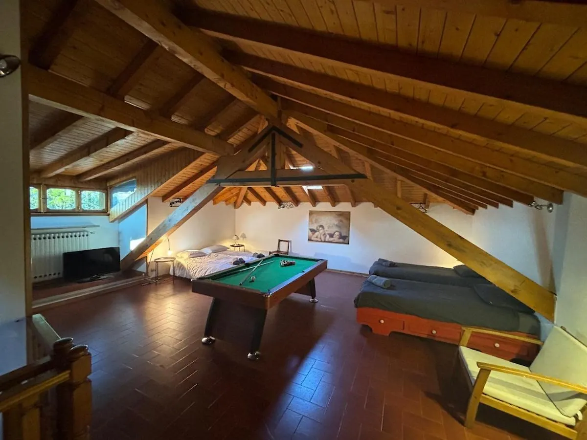 Villa Am See In Bella Italia Travedona 0*,