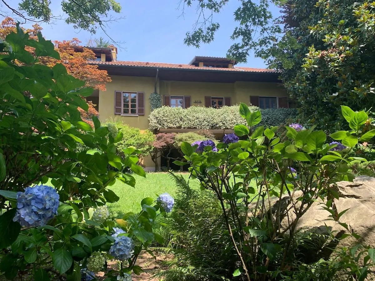 Villa Am See In Bella Italia Travedona 0*,